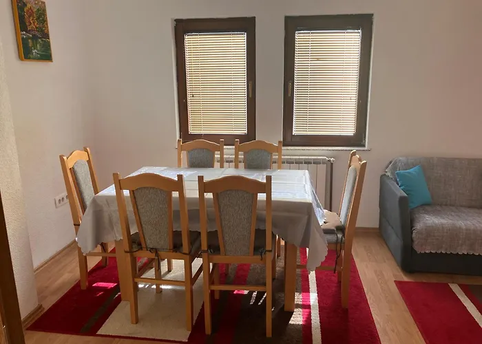 Cozy 2 bedroom apartment